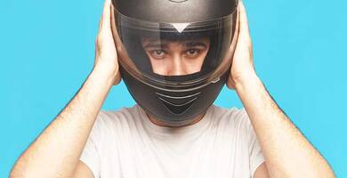 When should I wear helmet after hair transplant?