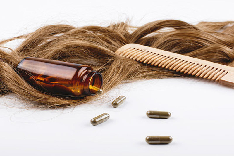 Biotina para el Pelo: \u00bfPara qu\u00e9 Sirve? - Clinicana