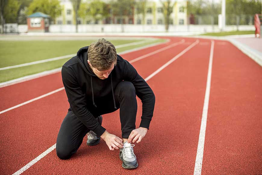 Doing sports can really. Требуется тренер фото.